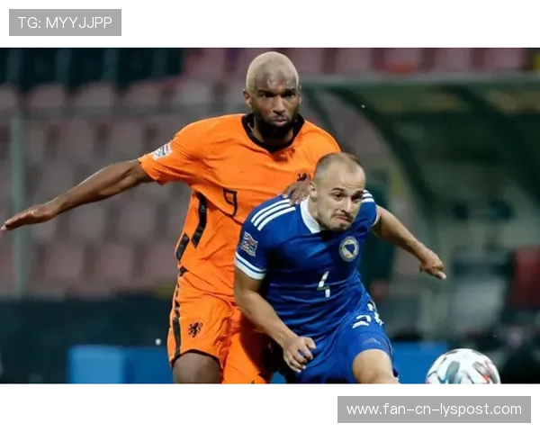 荷兰稳扎稳打，锋线组合成为出线保障